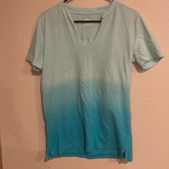 PINK BY VICTORIA SECRET OMBRÉ BLUE V-NECK OVERSIZED T-SHIRT SIZE XS 1A​​​​​​​ - Picture 6 of 6